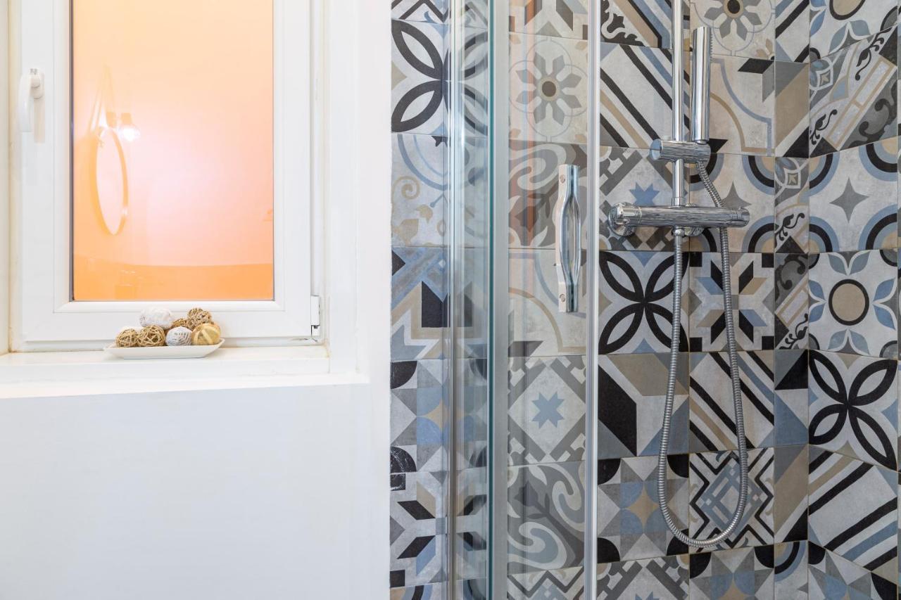 Pregiata Camera Con Bagno Privato - Blu Di Persia Триест Екстериор снимка